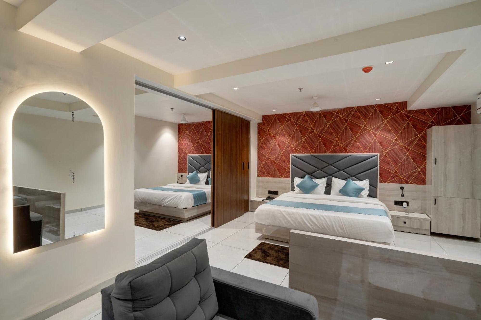 Hotel Shrimad Villa Gandhinagar Luaran gambar