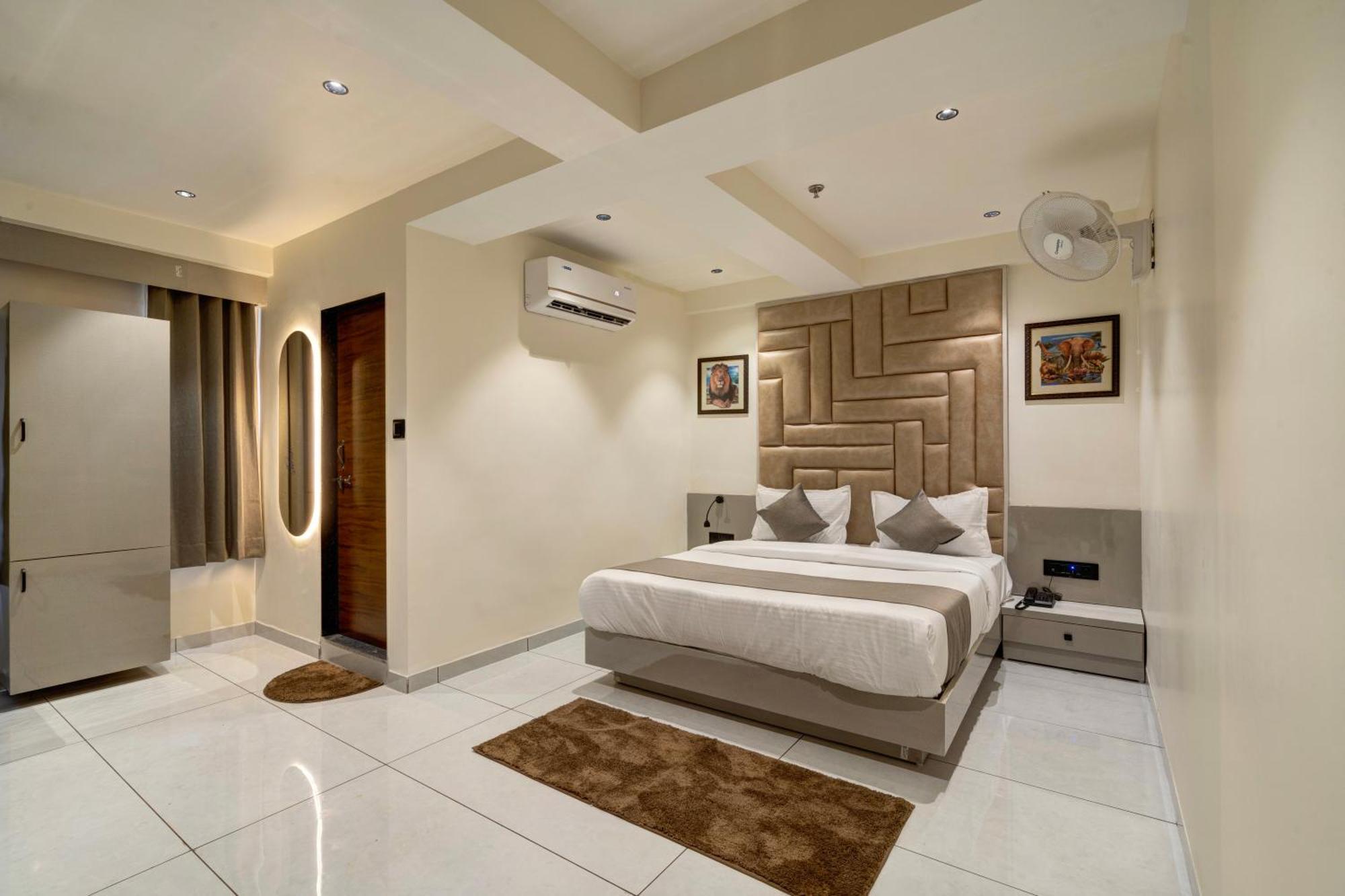 Hotel Shrimad Villa Gandhinagar Luaran gambar
